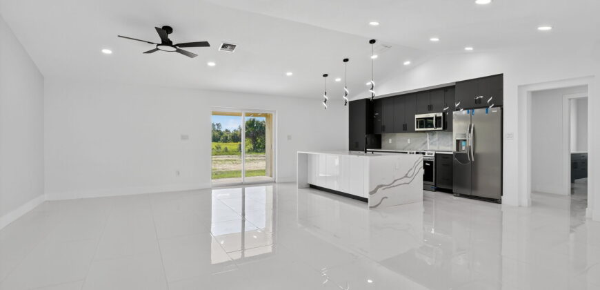 1706 Leroy Ave Lehigh Acres FL 33972