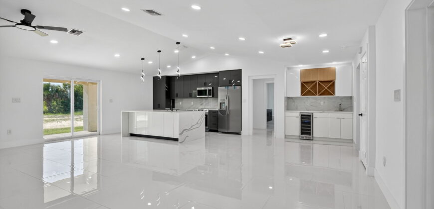 1706 Leroy Ave Lehigh Acres FL 33972