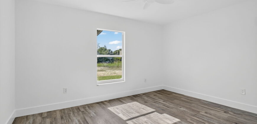 1706 Leroy Ave Lehigh Acres FL 33972